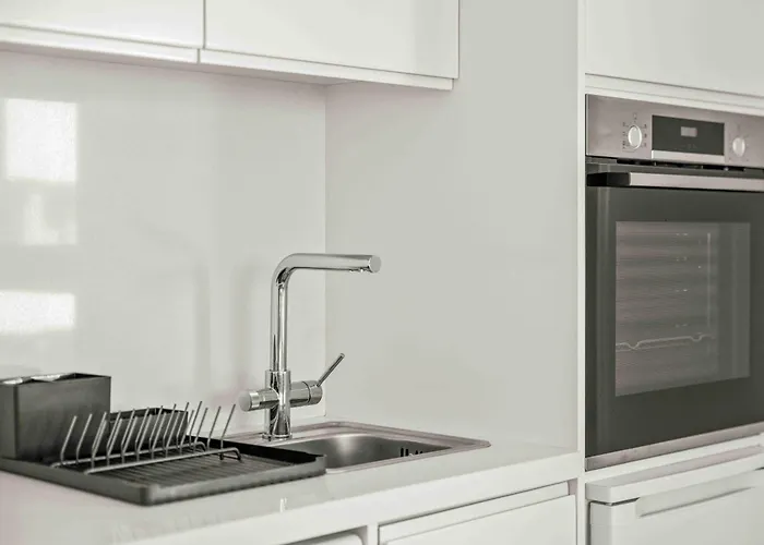 Phaedrus Living: Seaside Residences 05