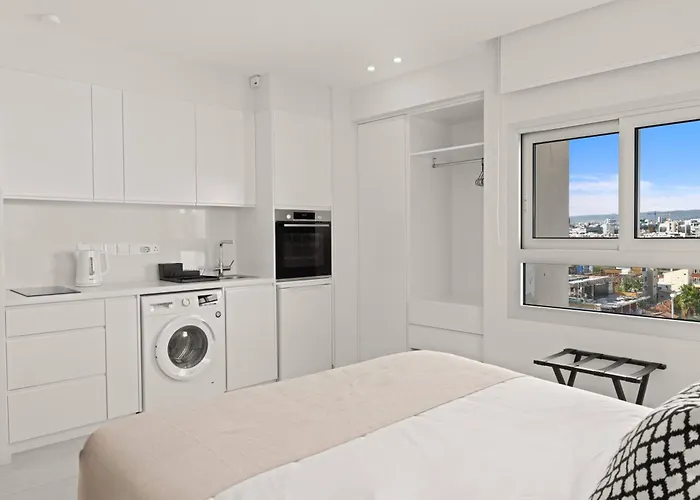 Phaedrus Living: Seaside Residences 05 *